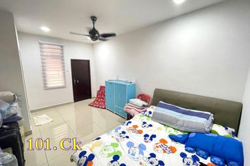 Taman Ehsan Jaya, Pendamaran