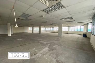 Facing Mainroad 7 Storey Menara Wisma Building With Basement Car Park Klang Town