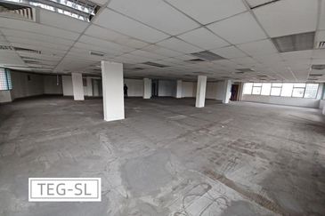 Facing Mainroad 7 Storey Menara Wisma Building With Basement Car Park Klang Town