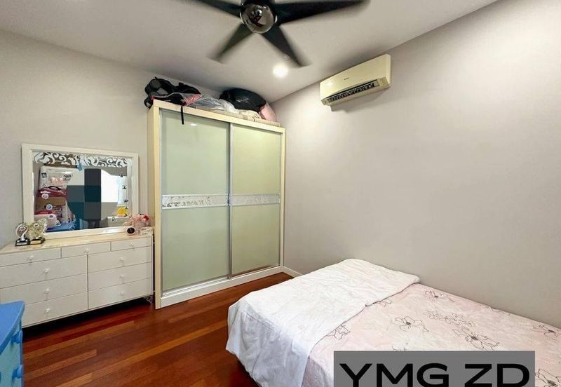 Jalan Cemara, Bandar Botanik