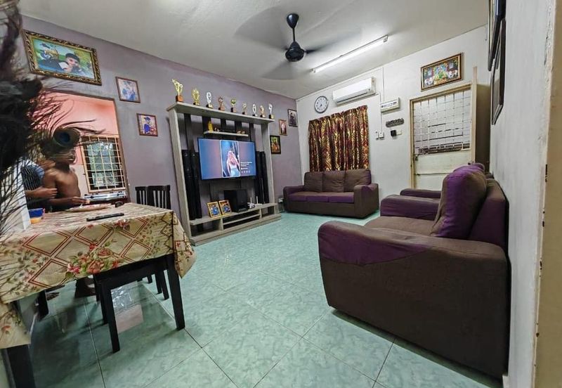 Bukit Tinggi 2 Apartment