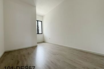 Brand New 2 Storey House Nadira Bandar Bukit Raja Klang