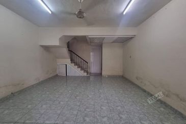 Full Loan‼️2 Storey House Taman Saujana Mohd Tahir Klang