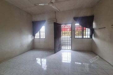 Full Loan‼️2 Storey House Taman Saujana Mohd Tahir Klang