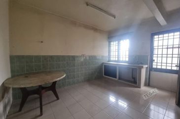 Full Loan‼️2 Storey House Taman Saujana Mohd Tahir Klang