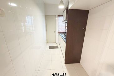 Pangsapuri Akasia, Bandar Botanic