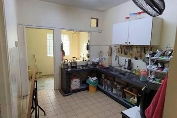 Taman Teluk Gedung Indah