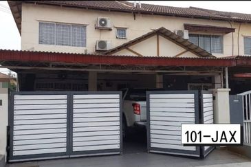 Taman Teluk Gedung Indah