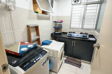 De Bayu Apartment @ Setia Alam