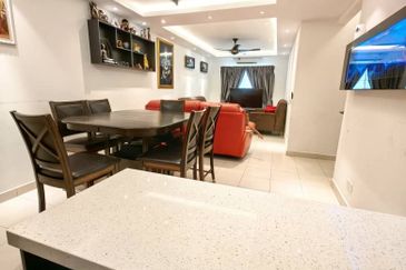 De Bayu Apartment @ Setia Alam