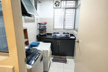 De Bayu Apartment @ Setia Alam