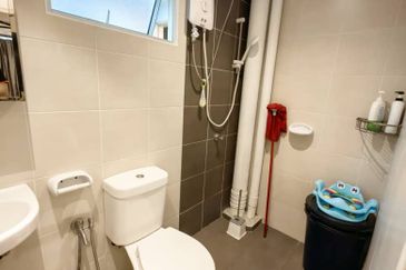 De Bayu Apartment @ Setia Alam