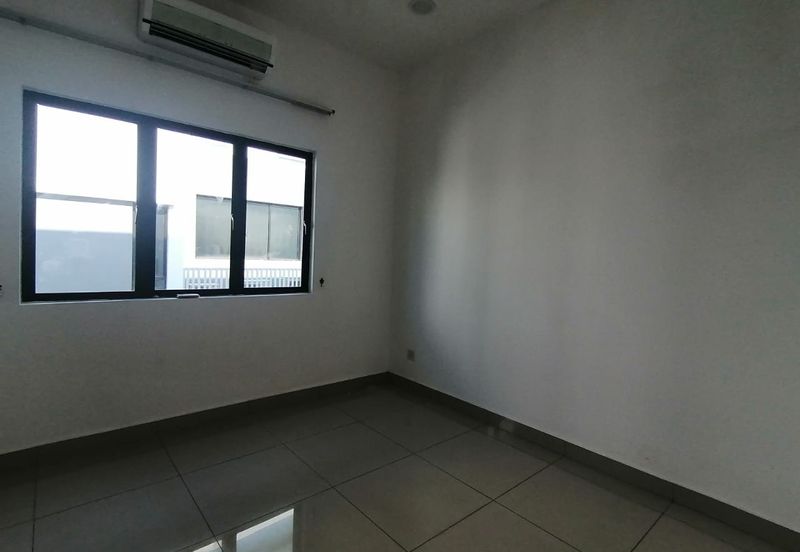 Setia Alam Setia Utama 1