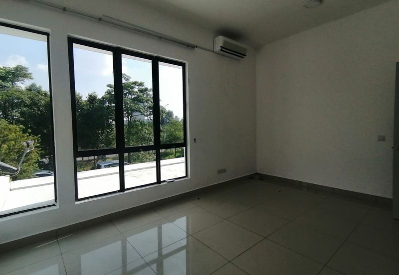 Setia Alam Setia Utama 1