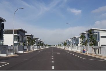 Gateway 16, Bandar Bukit Raja