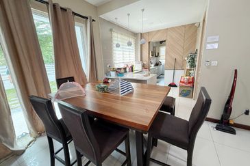 Anggun, Alam Nusantara