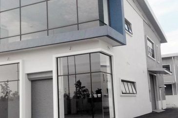 Gateway 16, Bandar Bukit Raja