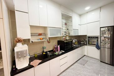 Anggun, Alam Nusantara