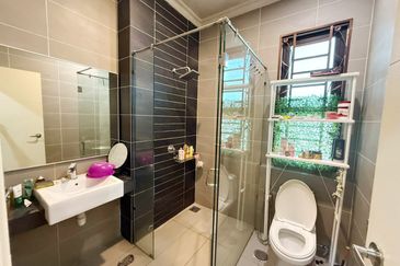 Anggun, Alam Nusantara