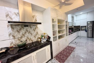 Anggun, Alam Nusantara