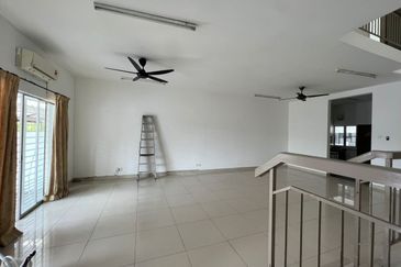 Jalan Setia Perdana U13/25D