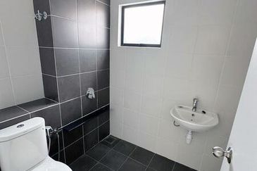 Bywater Validum @ Setia Utama 3