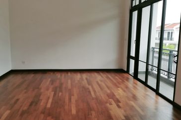 Straits of Heron @ Setia Eco Park