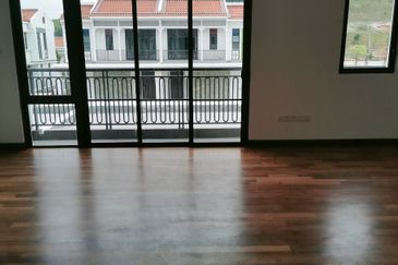 Straits of Heron @ Setia Eco Park