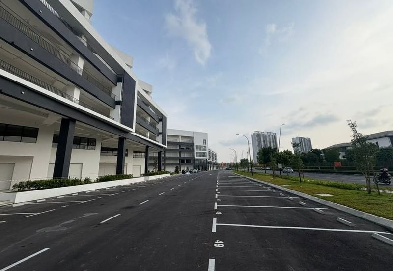 Hana Square @ Eco Ardence