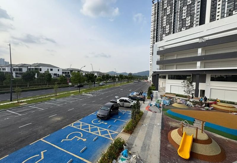 Hana Square @ Eco Ardence