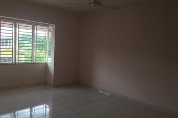 Jalan Setia Perdana U13/25H