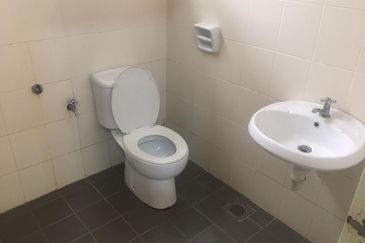 Jalan Setia Perdana U13/25H