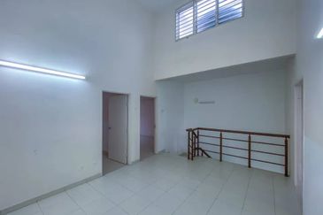 Jalan Setia Perdana U13/27B