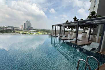 Sunsuria Forum Soho Suites