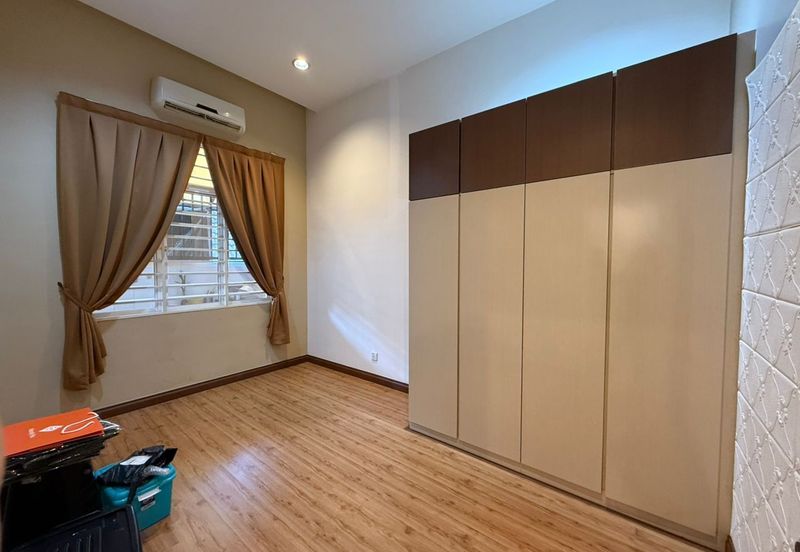 Jalan Setia Perdana U13/25A