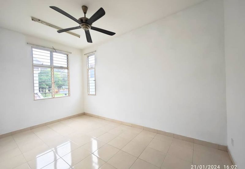 Setia Indah 9, Setia Alam