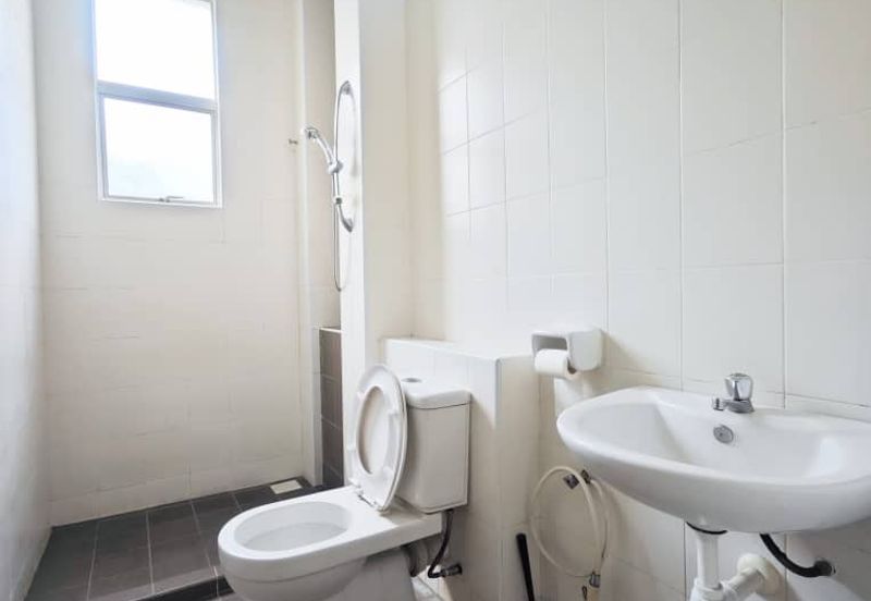 Setia Indah 9, Setia Alam