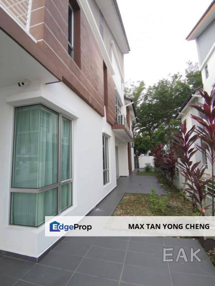 Bandar Parklands Klang Double Storey Semi-D House For Rent * Partially Furnished *, Selangor, Klang