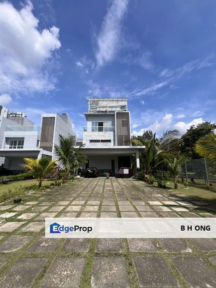 Lakefront Villa, Cyberjaya, Selangor, Cyberjaya