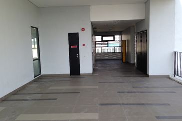 Centrus Shopping Mall