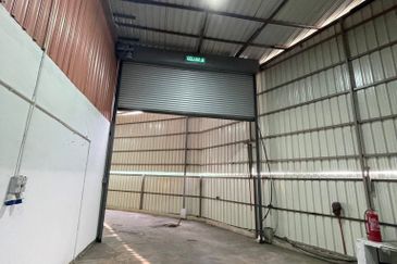 Factory with Office Block @ Serdang Utama Industry Park , Seri Kembangan