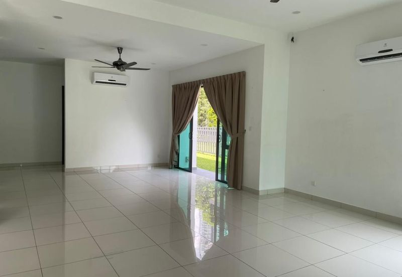 Lepironia Gardens, Setia Eco Glades