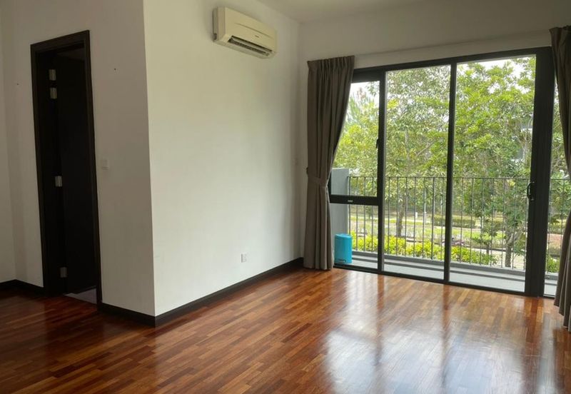 Lepironia Gardens, Setia Eco Glades