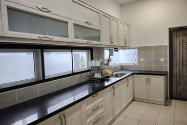 Clover Garden Residences