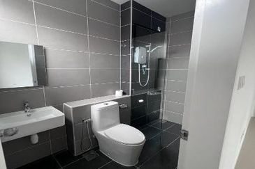 Reef Of Tropics, Setia Eco Glades