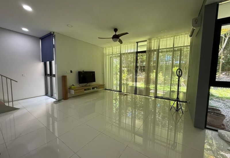 Mirage By The Lake @ Perdana Lakeview West