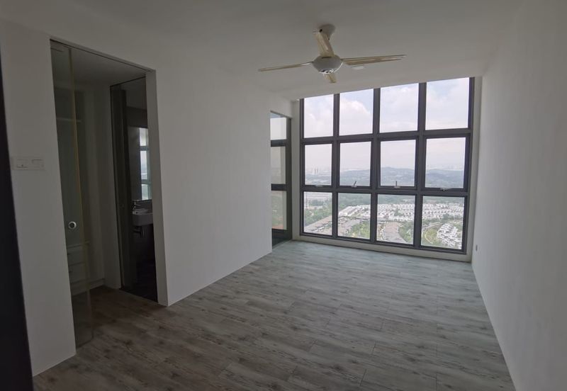 Lakefront Residence @ Cyberjaya