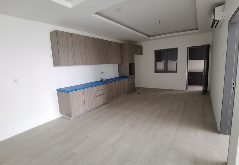 Lakefront Residence @ Cyberjaya