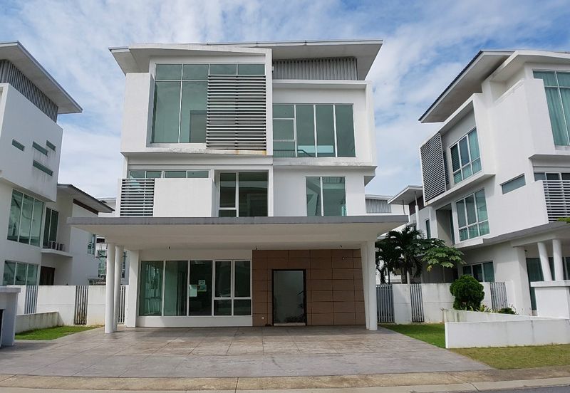 Jacaranda Garden Residence