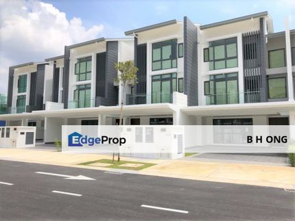 [3s SuperLink House] Eugenia Sejati Residence @ Cyberjaya, Selangor, Cyberjaya